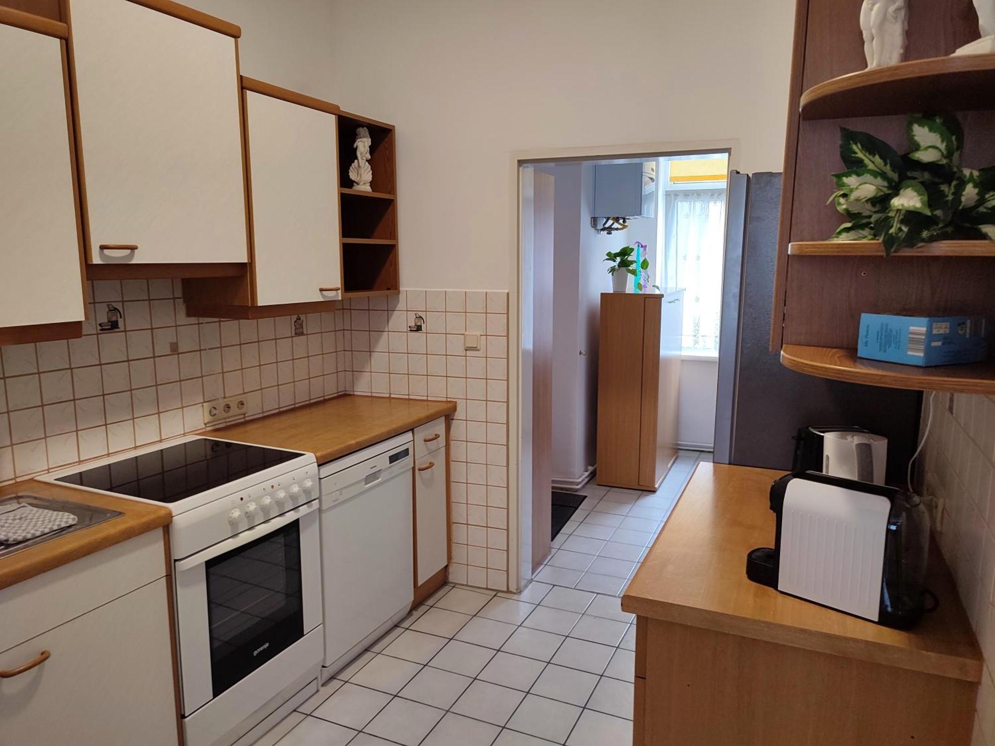 Studio & Apartments Near Reumannplatz Viena Exterior foto